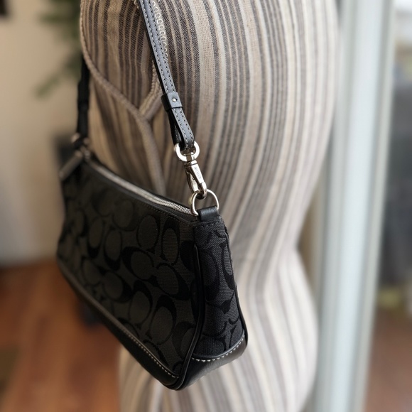 Coach Bag - Picture 6 of 13